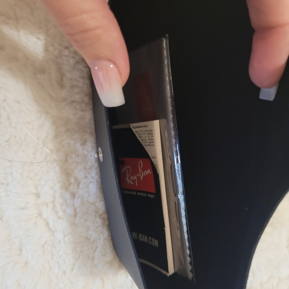 Ray-Ban - Picture 3 of 4